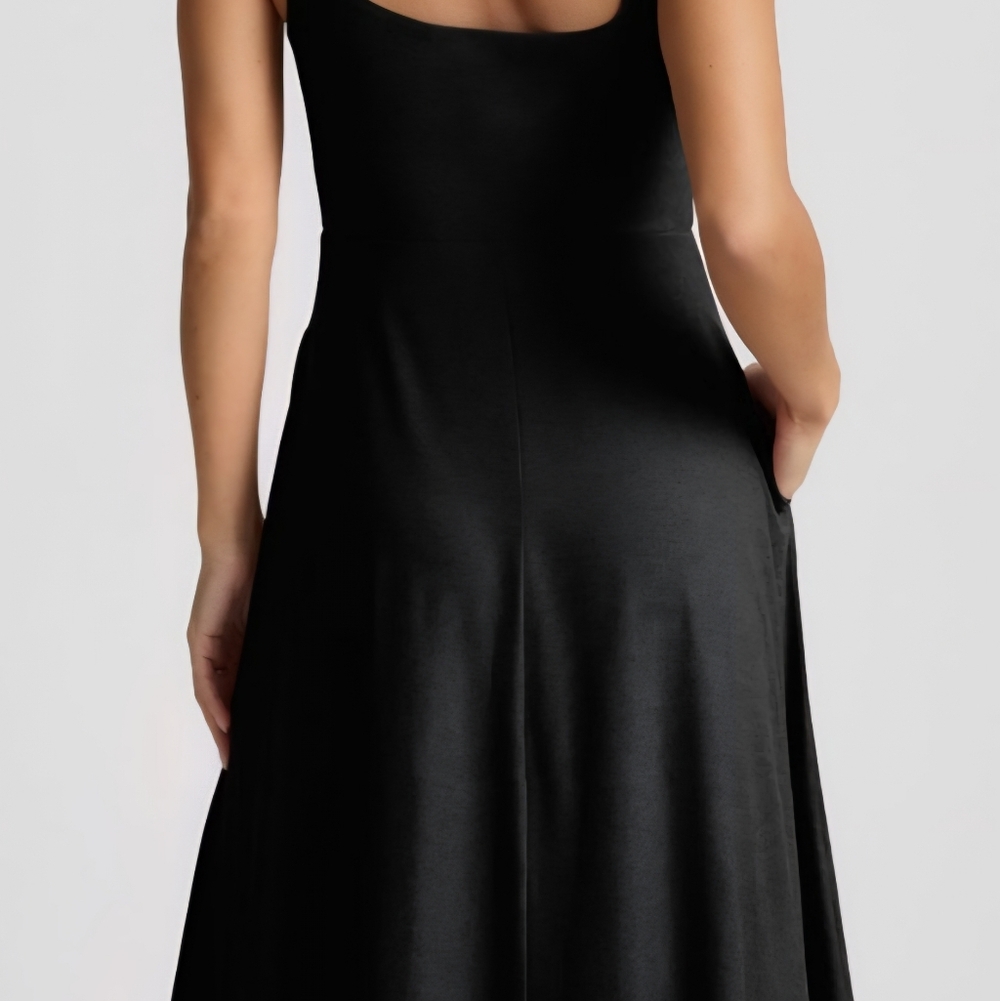 Beyond Yoga Elegant Black Sleeveless Dress